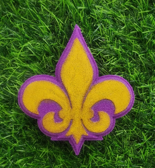 Mardi Gras Fleur de lies bath bomb scented in Mardi Gras