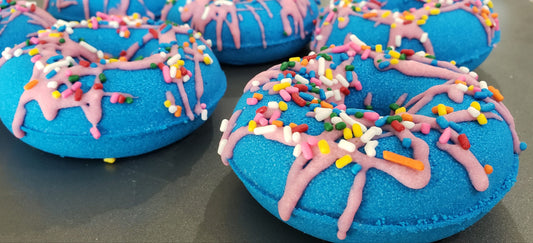 Frosted donut bath bomb Blue Raspberry Cherry Grape