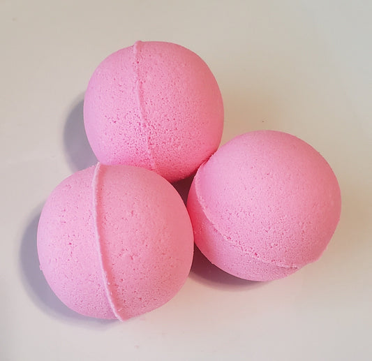 Love Spell scented bath bomb,Bath Bomb,Love Spell,Womens Bath Bomb,Ladies Bath Bomb,Gift