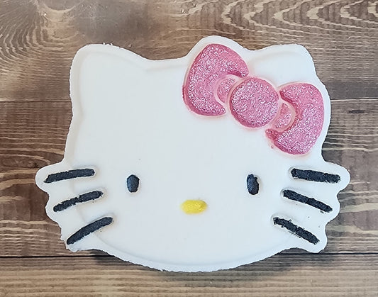 Kitty bath bomb,kitty,kitty and friends,kids,kids gift,party favor,kawaii,kawaii bath bomb,kawaii kitty,pretty kitty