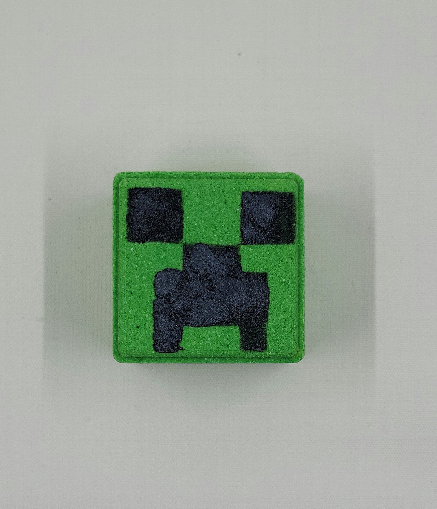 MineBomb Minecraft bath bomb with Surprise Toy Inside,Kids Bath Bomb,Bath Bomb,Boy Bath Bomb,Surprise Bath Bomb,Toy Bath Bomb