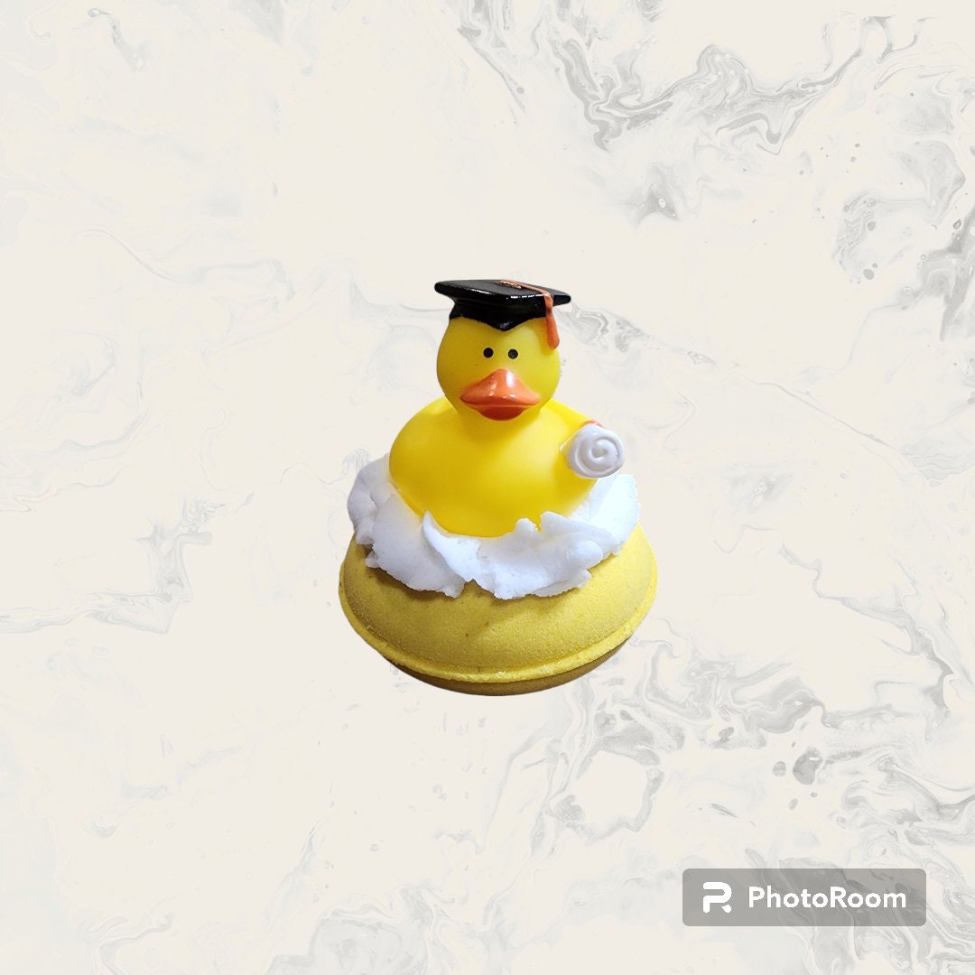 Graduation rubber duck bath bomb,Graduation, Graduation gift,bath bomb,grad gift,gift,rubber duck,diploma,duck with diploma,Senior gift